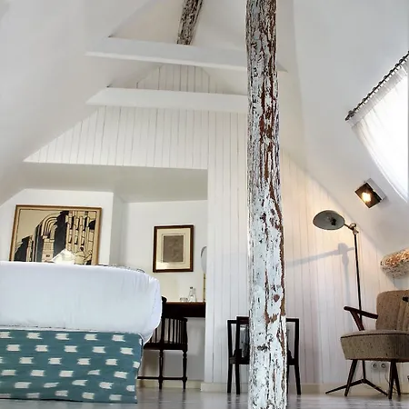 Du Temps Hotel 3*