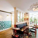 Hotel Du Temps Parijs