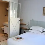 Du Temps 3* Parijs