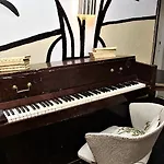 Du Temps Hotel