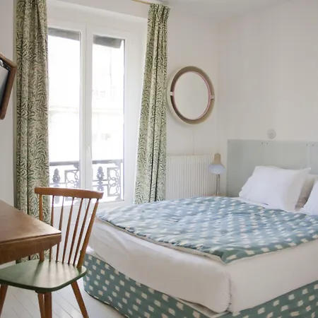 Du Temps Hotel 3*